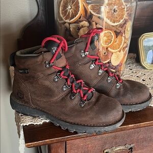 Rocky Brown Leather Hiking Ankle Boots with Red Laces
